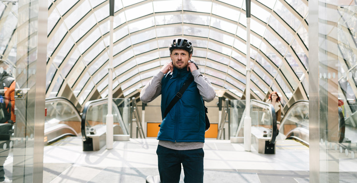 Endura x Brompton: iconic duo join forces for city cycling apparel debut